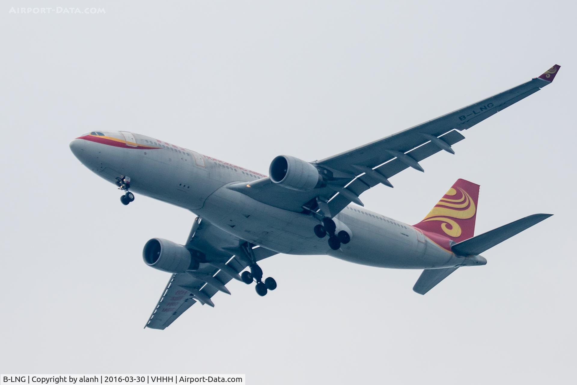 B-LNG, 2010 Airbus A330-223 C/N 1054, On finals for Hong Kong, inbound from Suvarnabhumi Bangkok Int'l