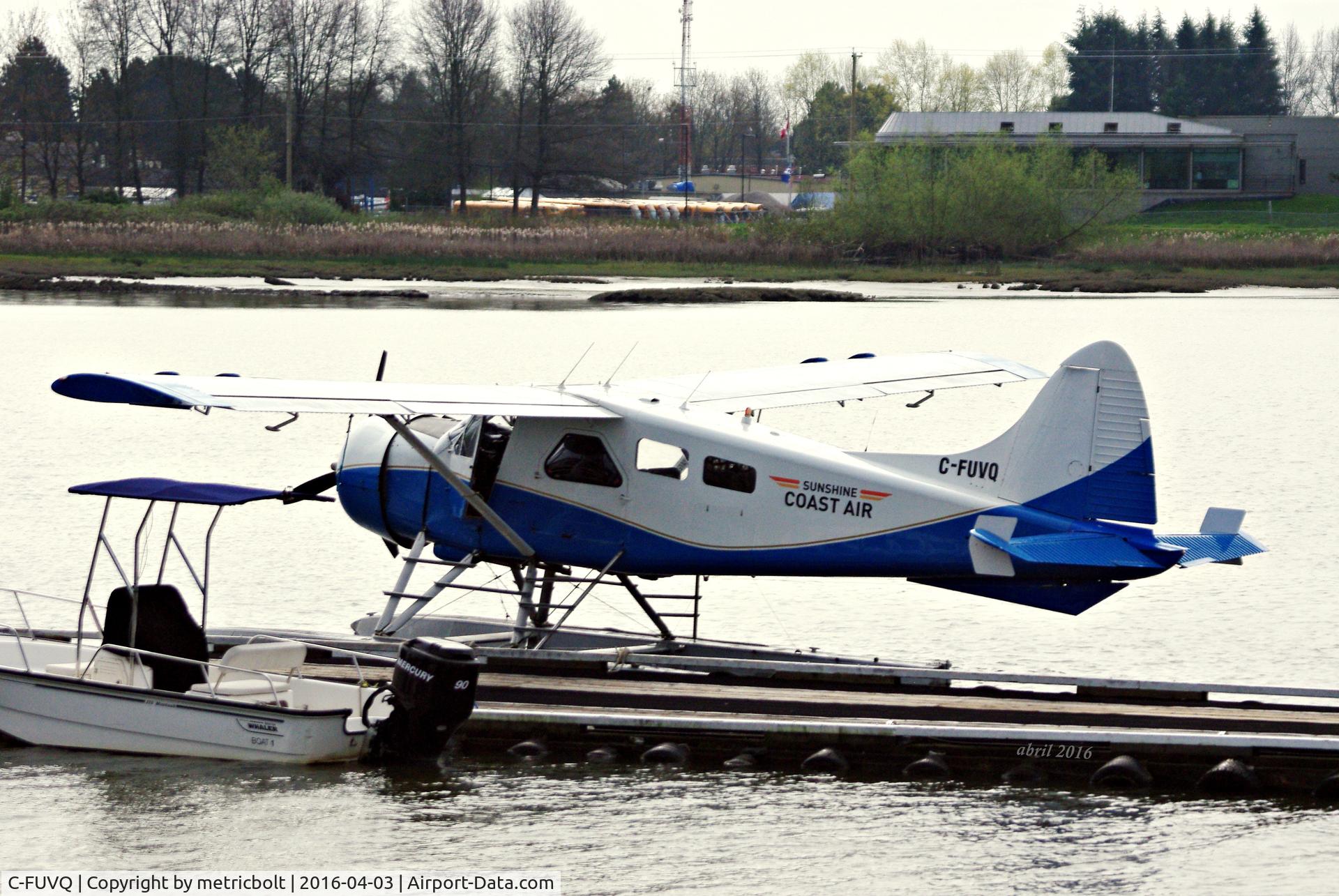 C-FUVQ, 1954 De Havilland Canada U-6A Beaver C/N 696, Ready for departure