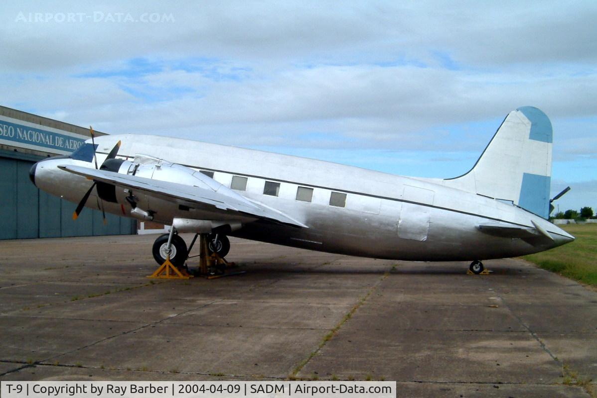 T-9, 1946 Vickers Viking 1B C/N 163, Vickers Viking 1B [163] (Ex Argentine Air Force) Moron-Buenos Aires~LV 09/04/2004