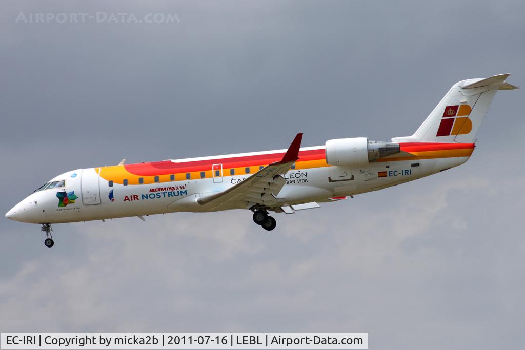 EC-IRI, Bombardier CRJ-200ER (CL-600-2B19) C/N 7851, Landing