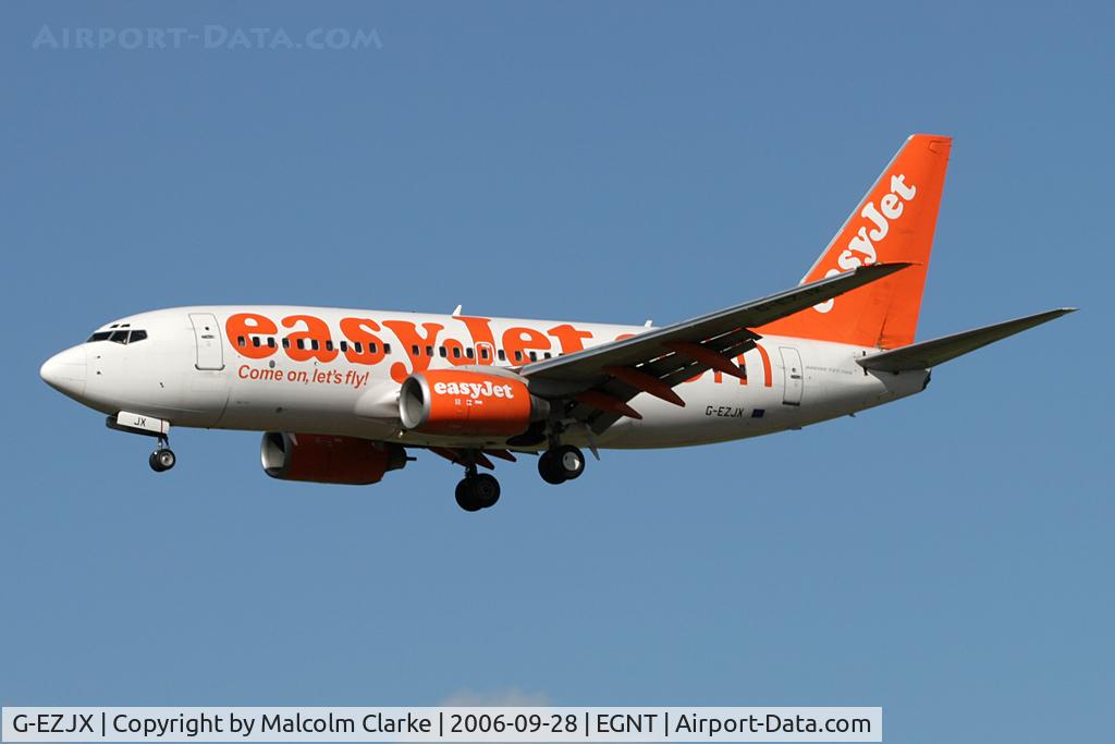 G-EZJX, 2003 Boeing 737-73V C/N 32419, Boeing 737-73V on approach to Newcastle Airport, September 2006.