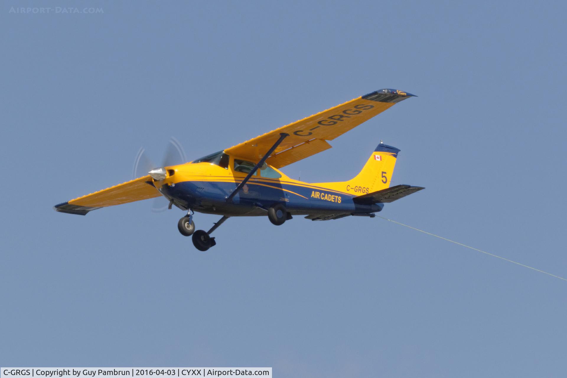 C-GRGS, 1973 Cessna 182P Skylane C/N 18262031, Acting as a tug for the Air Cadet gliders