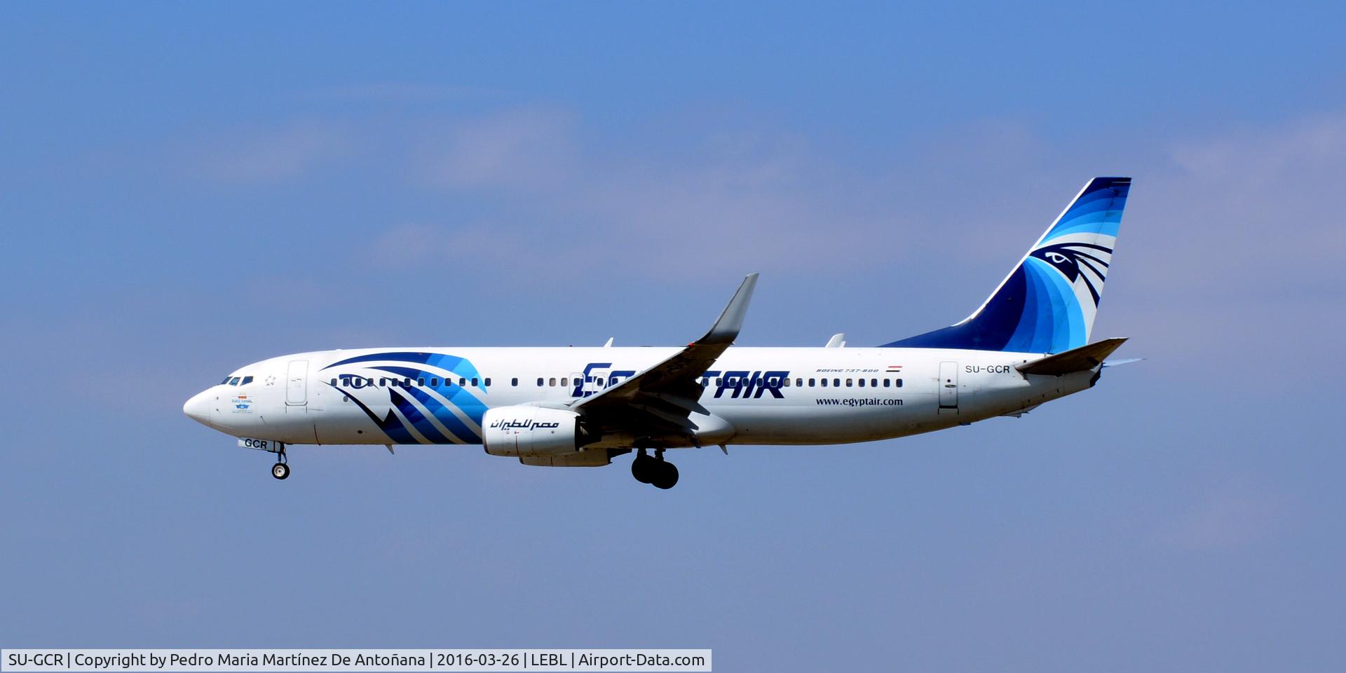 SU-GCR, 2009 Boeing 737-866 C/N 35562, El Prat -  Barcelona  -  España