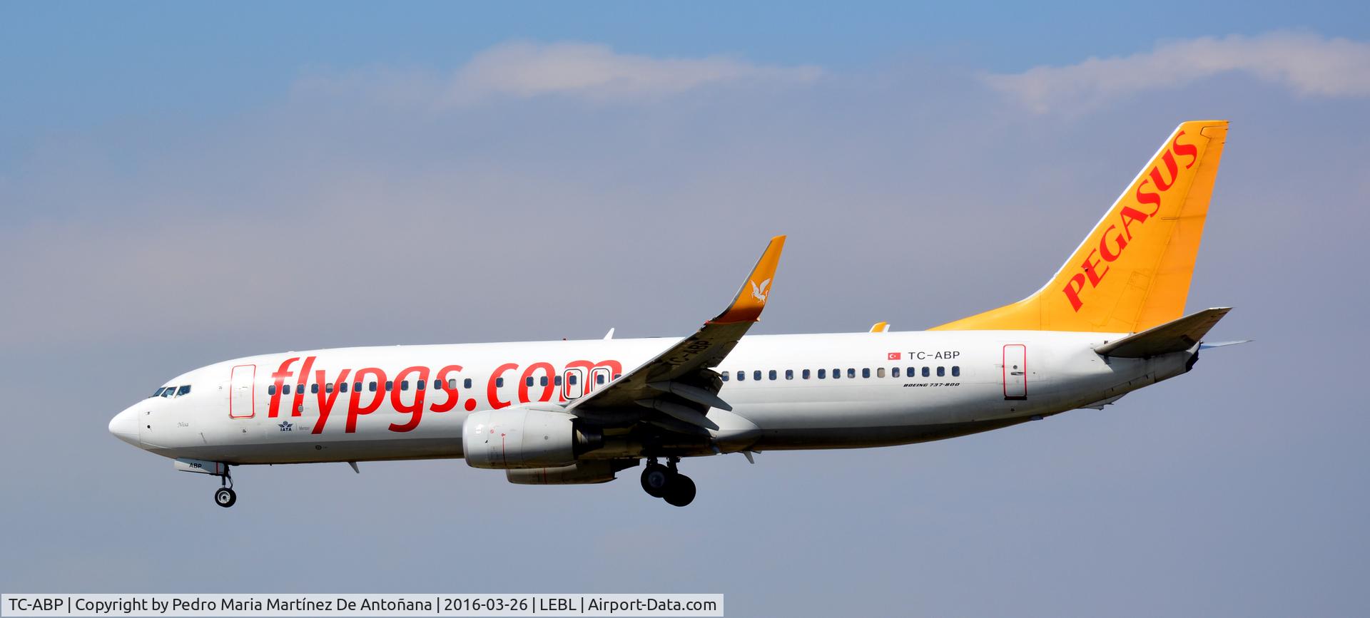 TC-ABP, 2010 Boeing 737-82R C/N 40876, El Prat -  Barcelona  -  España