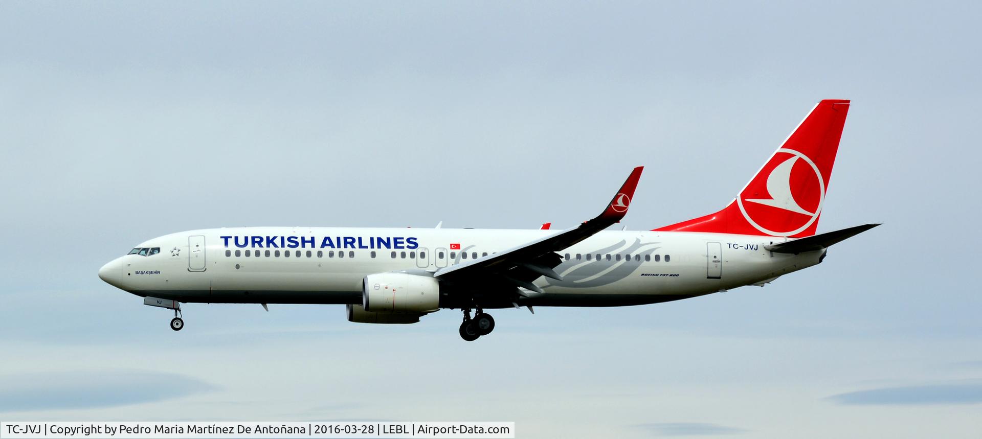 TC-JVJ, 2016 Boeing 737-8F2 C/N 60015, El Prat -  Barcelona  -  España