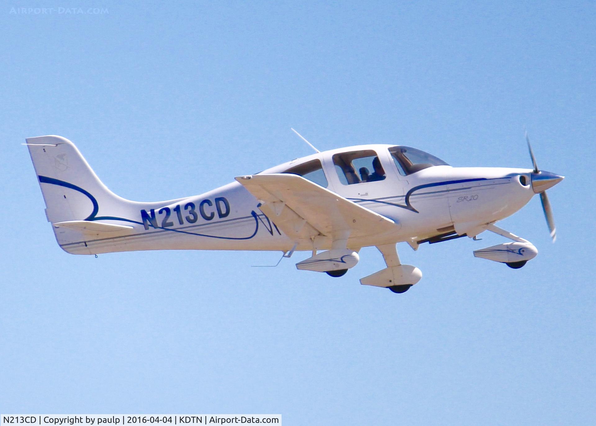 N213CD, 2000 Cirrus SR20 C/N 1111, At Downtown Shreveport.