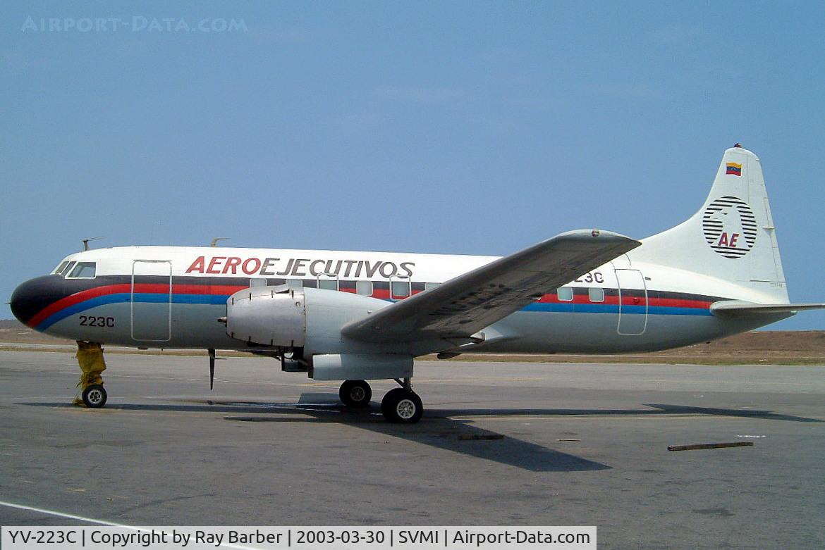 YV-223C, 1953 Convair 440-48 Metropolitan C/N 144, Convair 440-48 [144] (AeroEjecutivos) Caracas-Simon Bolivar International~YV 30/03/2003
