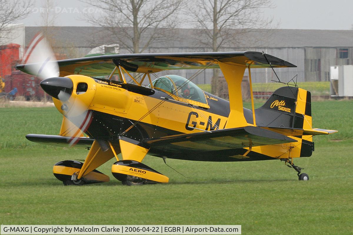 G-MAXG, 2001 Pitts S-1S Special C/N PFA 009-13233, Pitts S-1S at Breighton Airfield, April 2006.