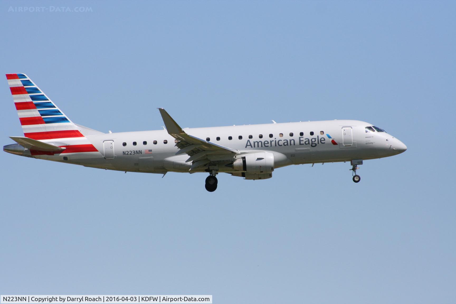 N223NN, 2015 Embraer 175LR (ERJ-170-200LR) C/N 17000529, Brand new Envoy 175 short final 18R.