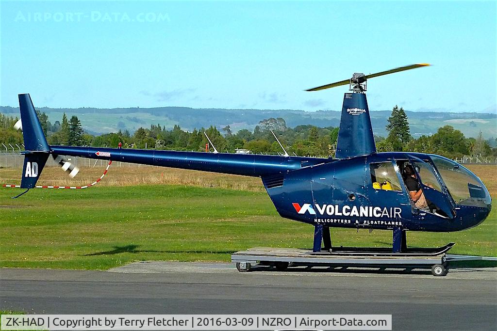 ZK-HAD, 2007 Robinson R44 II C/N 11986, At Rotorua