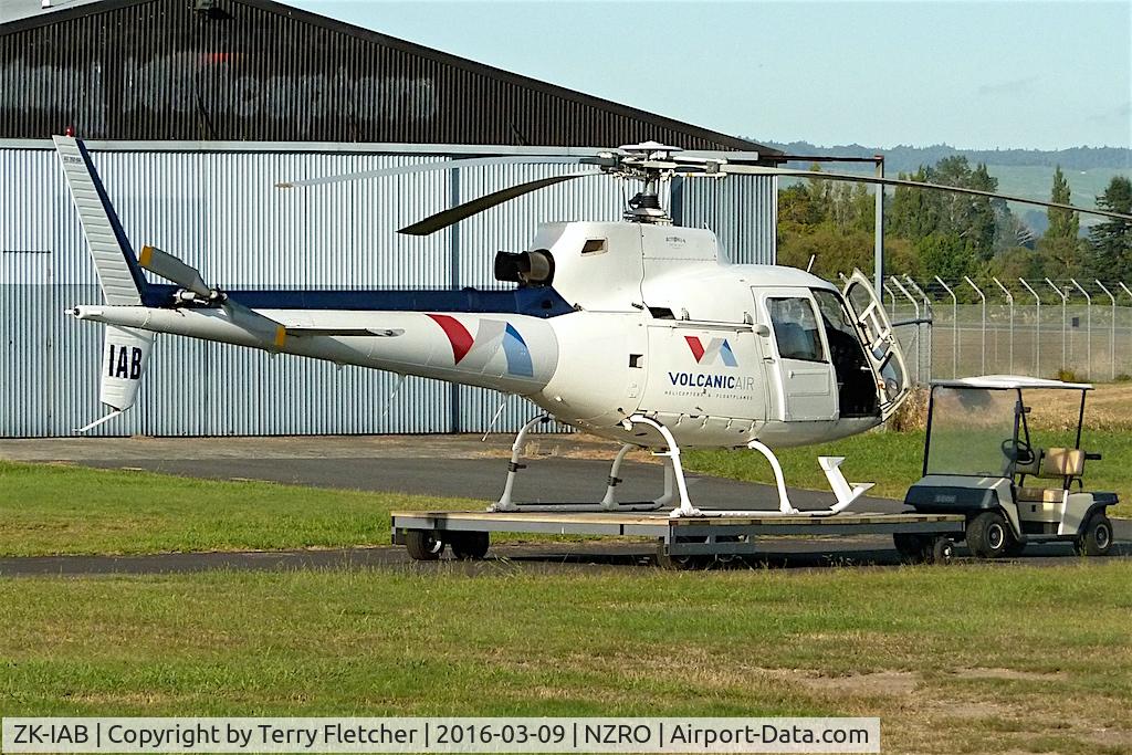 ZK-IAB, 1984 Aerospatiale AS-350B Écureuil C/N 1785, At Rotorua