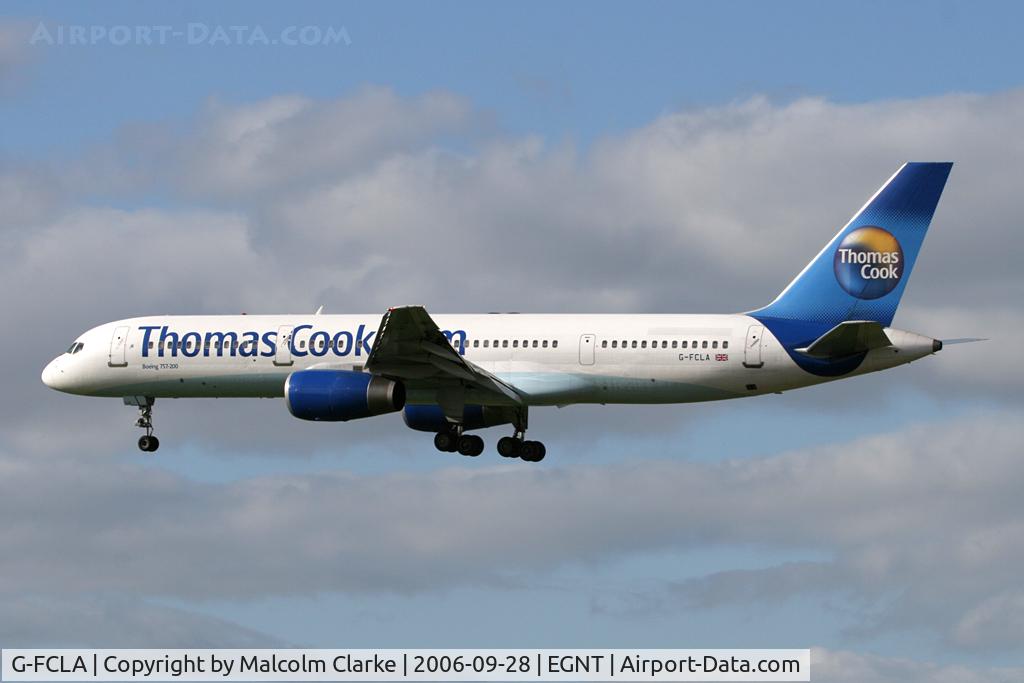 G-FCLA, 1997 Boeing 757-28A C/N 27621, Boeing 757-28A on approach to Newcastle Airport, September 2006.