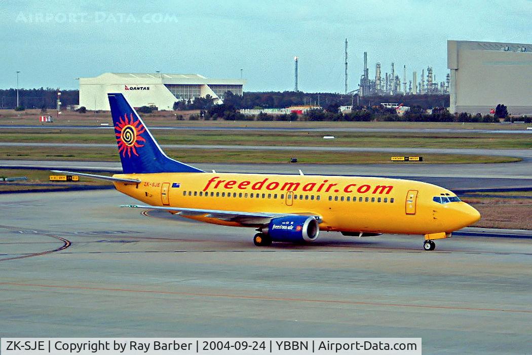 ZK-SJE, 1995 Boeing 737-3K2 C/N 27635, Boeing 737-3K2 [27635] (Freedom Air Int'l) Brisbane-Int'l~VH 24/09/2004