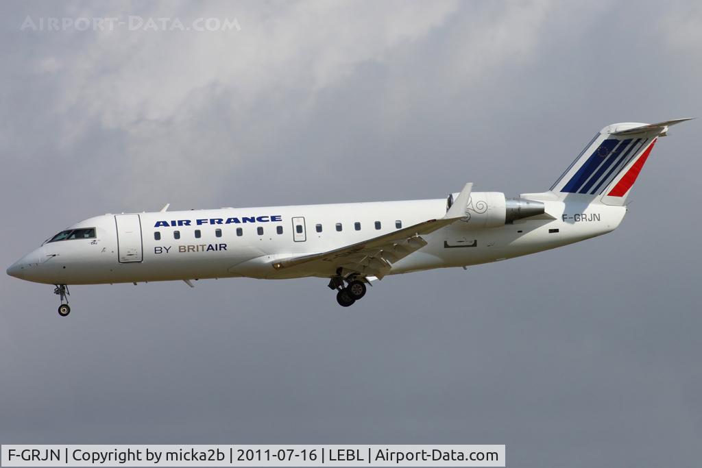 F-GRJN, 1998 Canadair CRJ-100ER (CL-600-2B19) C/N 7262, Landing