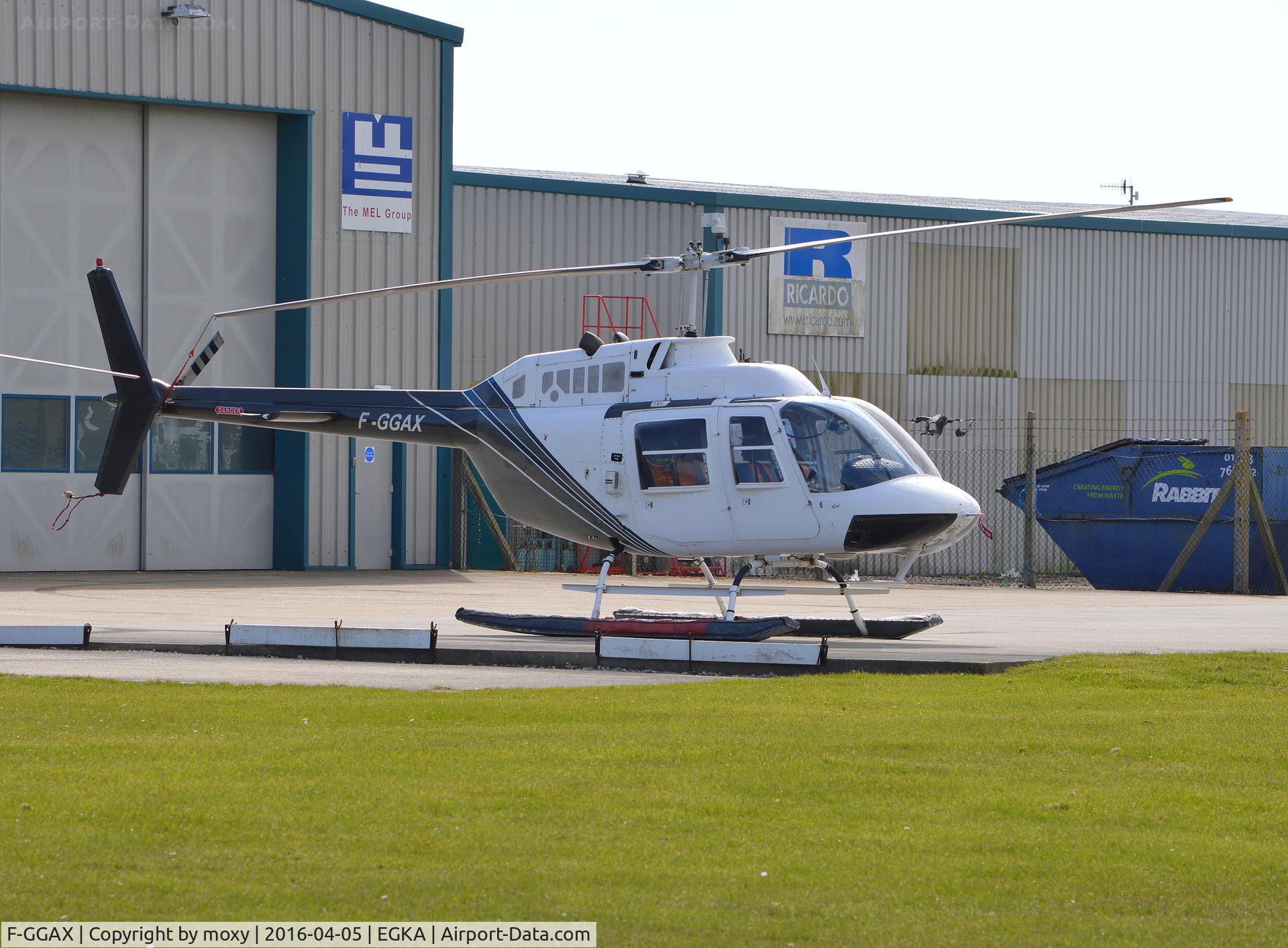 F-GGAX, Agusta AB-206B JetRanger II C/N 8020, Agusta Bell AB-206B Jet Ranger II at Shoreham.