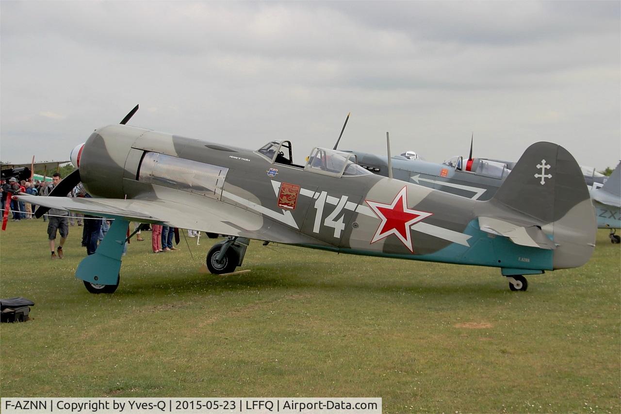 F-AZNN, Yakovlev Yak-11 C/N 25 III/05, Yakovlev YAK-11, Static display, La Ferté-Alais airfield (LFFQ) Airshow 2015