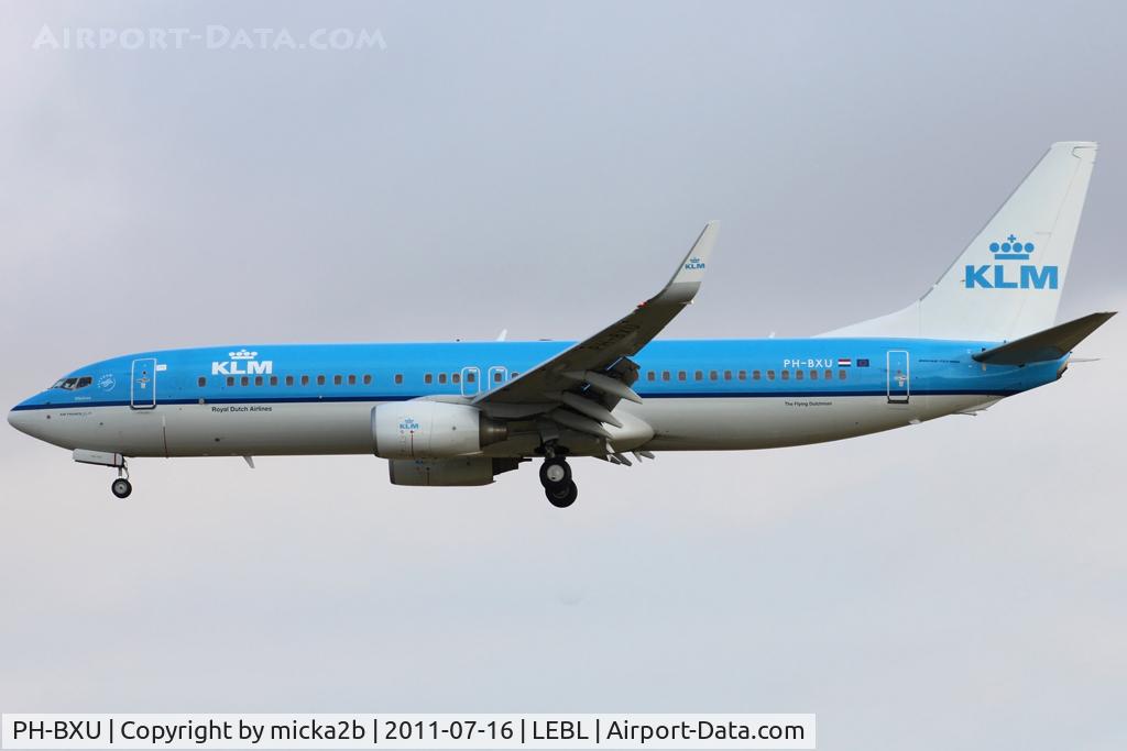 PH-BXU, 2006 Boeing 737-8BK C/N 33028, Landing