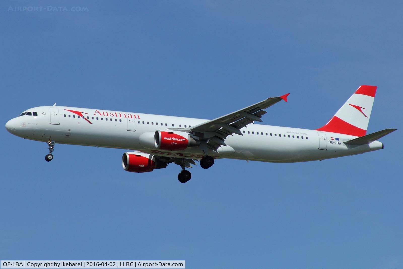 OE-LBA, 1995 Airbus A321-111 C/N 552, Flight from Vienna, Austria, upon landing on runway 30.
