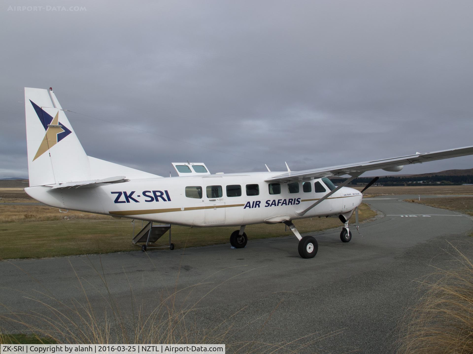 ZK-SRI, 1997 Cessna 208B Grand Caravan C/N 208B0636, Parked at Tekapo
