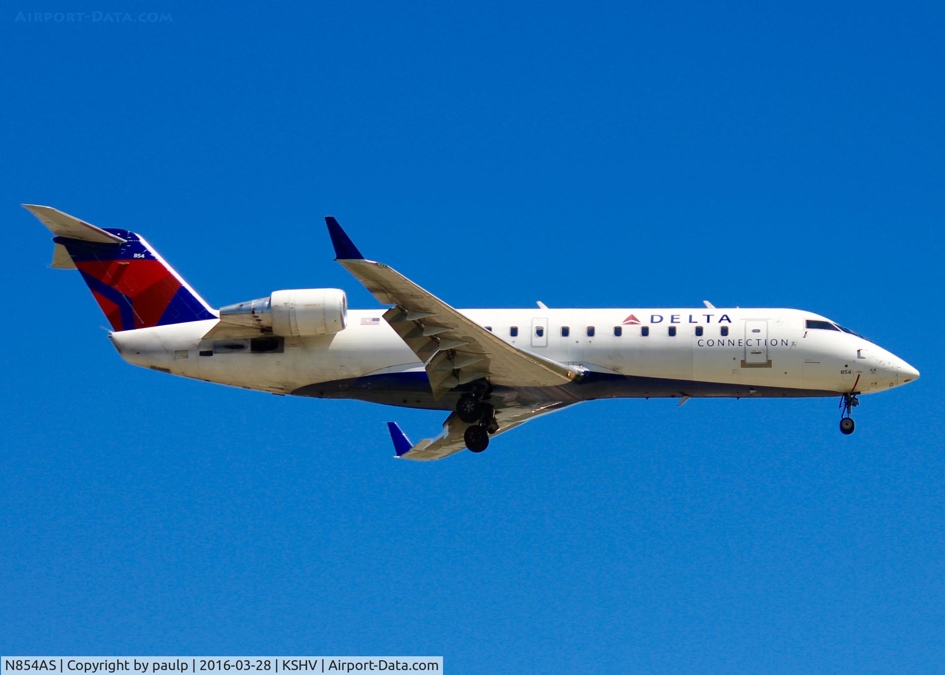 N854AS, 2000 Bombardier CRJ-200ER (CL-600-2B19) C/N 7382, At Shreveport Regional.