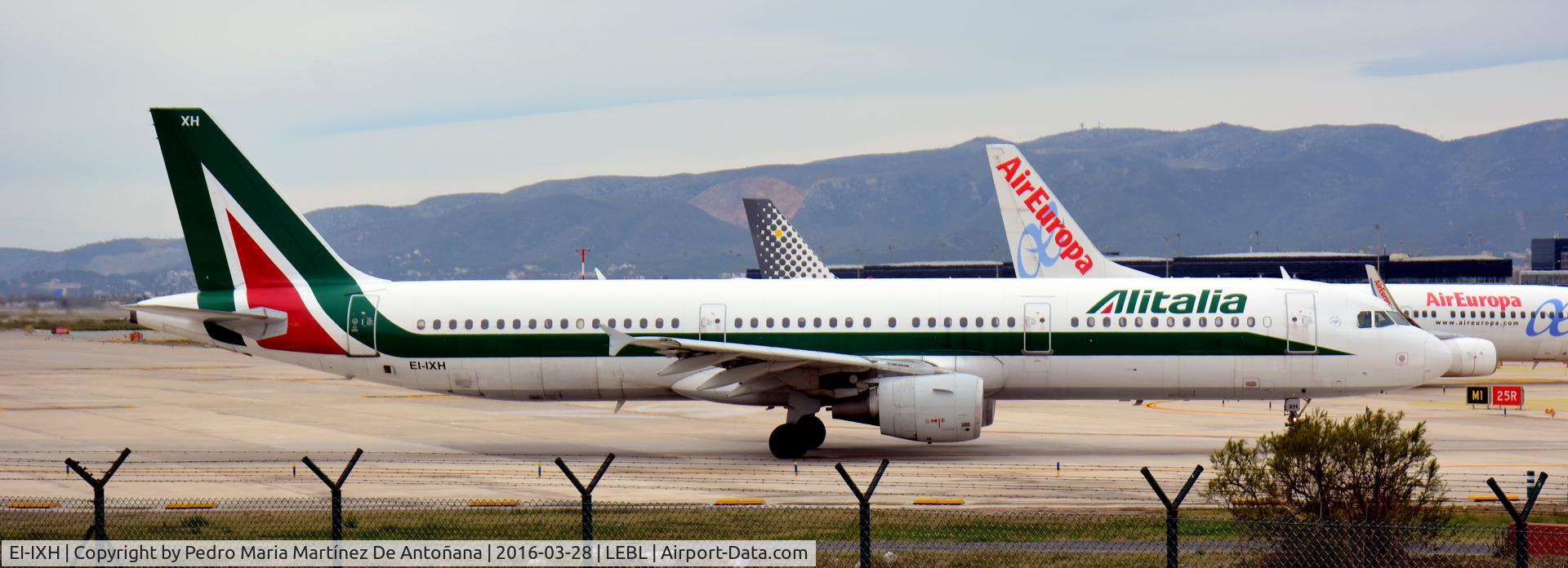 EI-IXH, 1999 Airbus A321-112 C/N 940, El Prat -  Barcelona  -  España