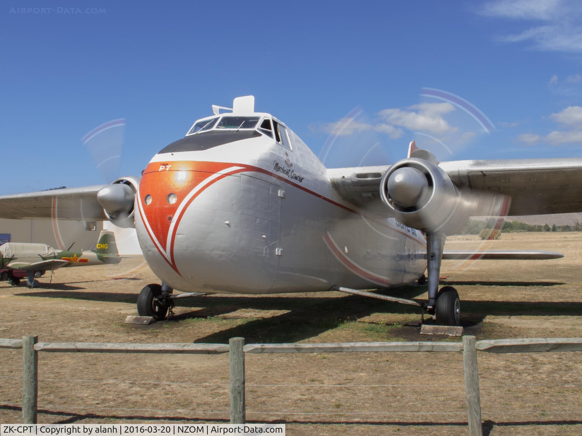 ZK-CPT, 1953 Bristol 170 Freighter Mk.31E C/N 13126, Engine run