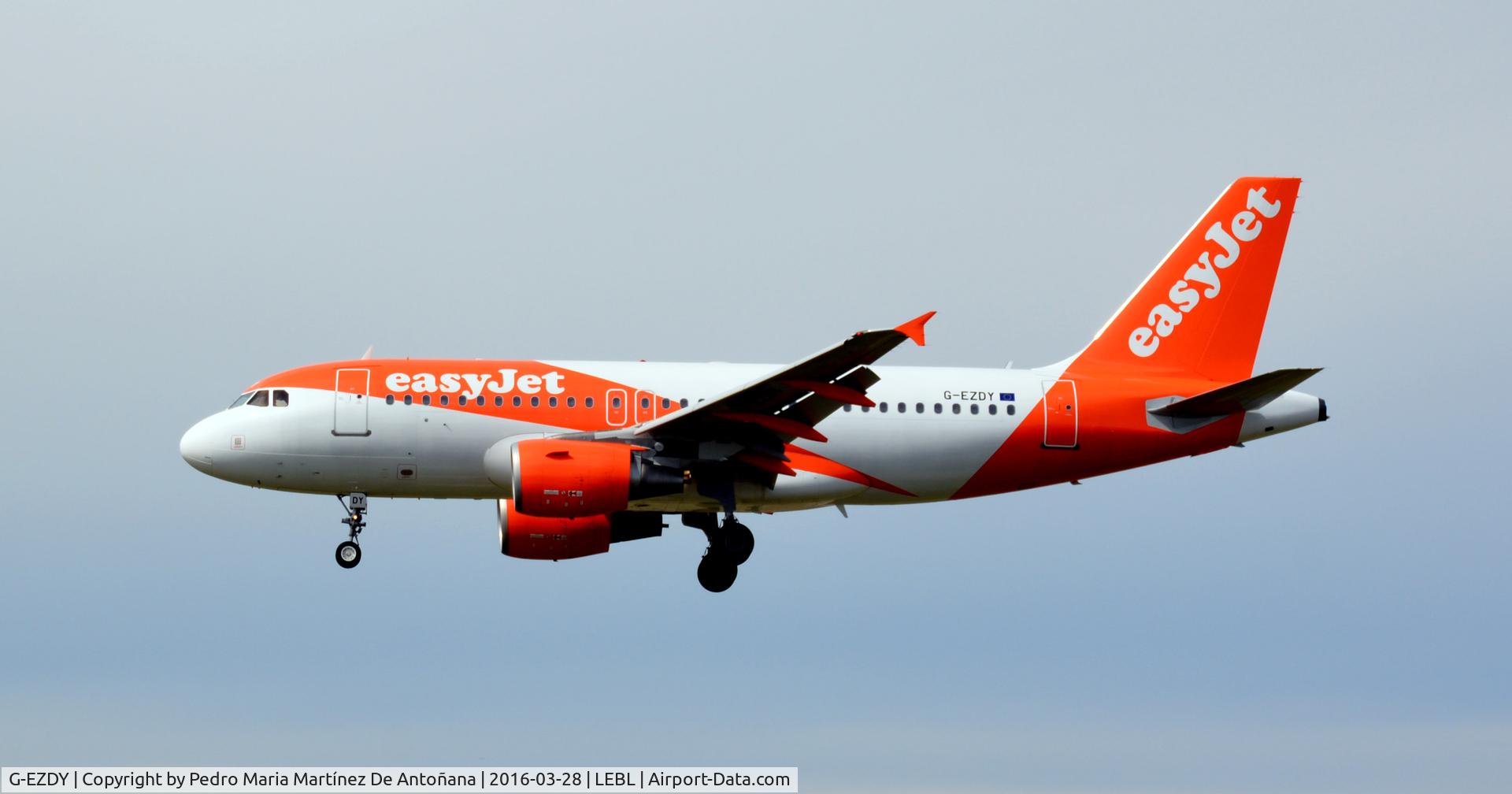 G-EZDY, 2008 Airbus A319-111 C/N 3763, El Prat -  Barcelona  -  España