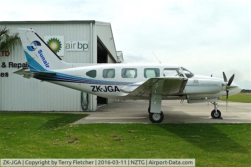 ZK-JGA, Piper PA-31 Navajo C/N 31-7612102, At Tauranga Airport , North Island , New Zealand