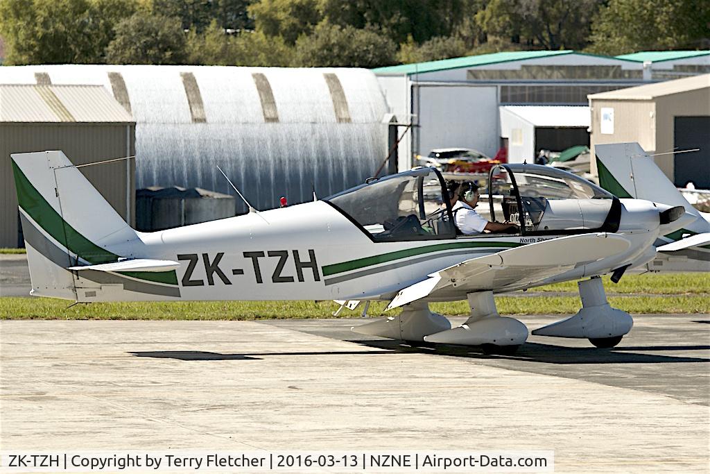 ZK-TZH, Robin R-2120U C/N 356, At North Shore Aerodrome, North Island , New Zealand