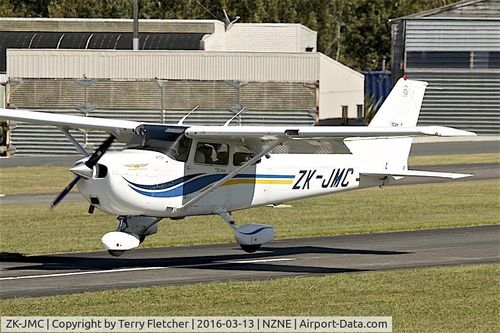 ZK-JMC, Cessna 172S C/N 172S8513, At North Shore Aerodrome, North Island , New Zealand