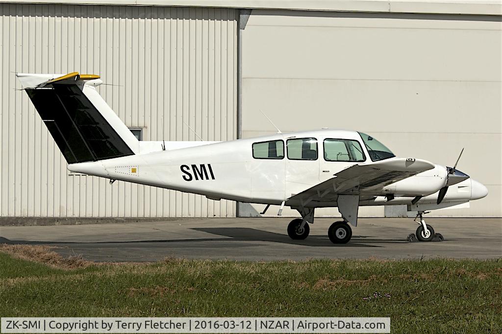 ZK-SMI, Beech 76 Duchess C/N ME-151, At Ardmore Airport , Auckland , North Island , New Zealand