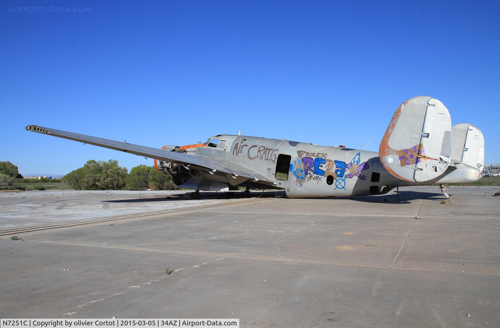 N7251C, 1945 Lockheed PV-2 Harpoon C/N 15-1516, sad end for this Harpoon