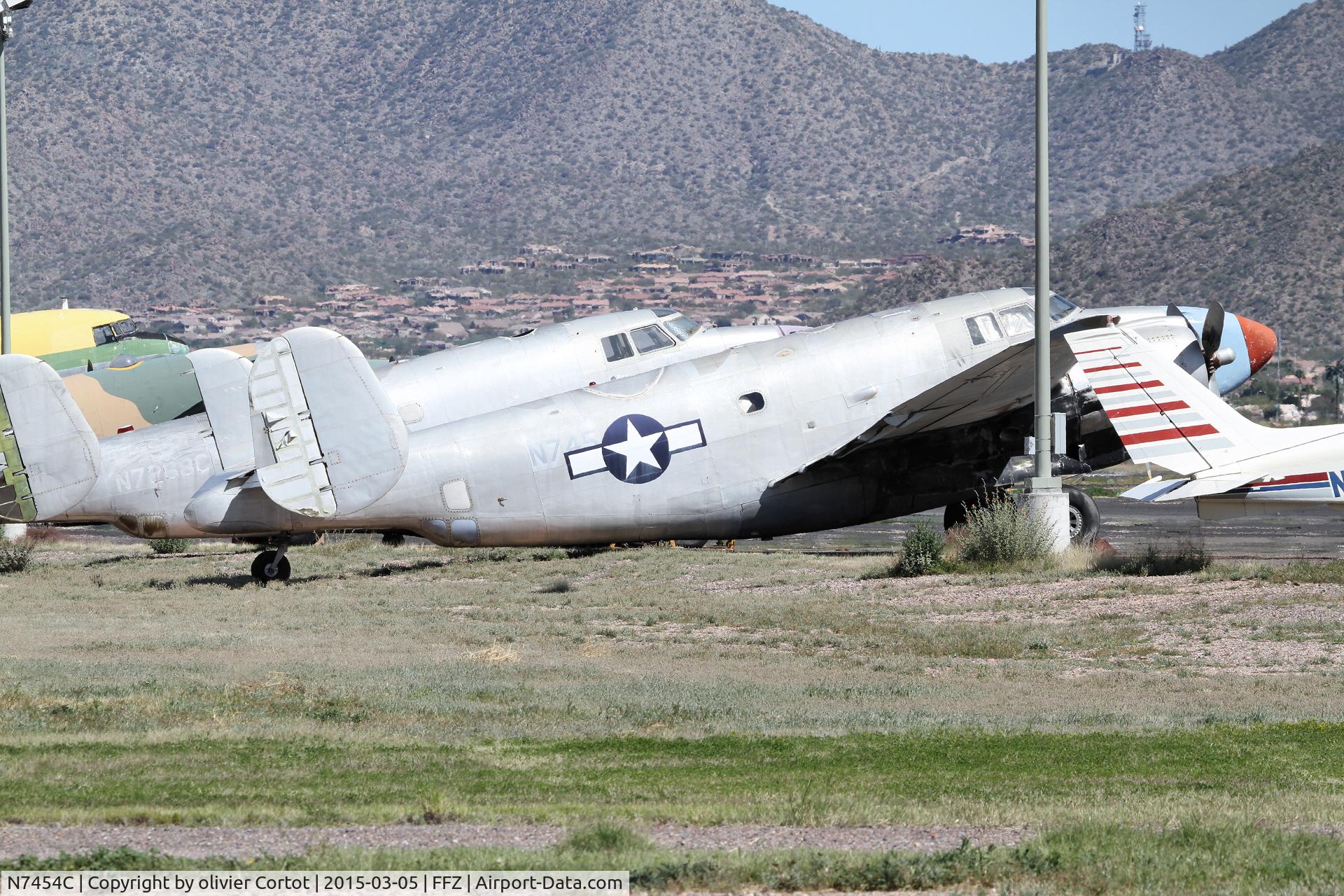 N7454C, 1942 Lockheed PV-2 Harpoon C/N 15-1599, waiting for restoration ?