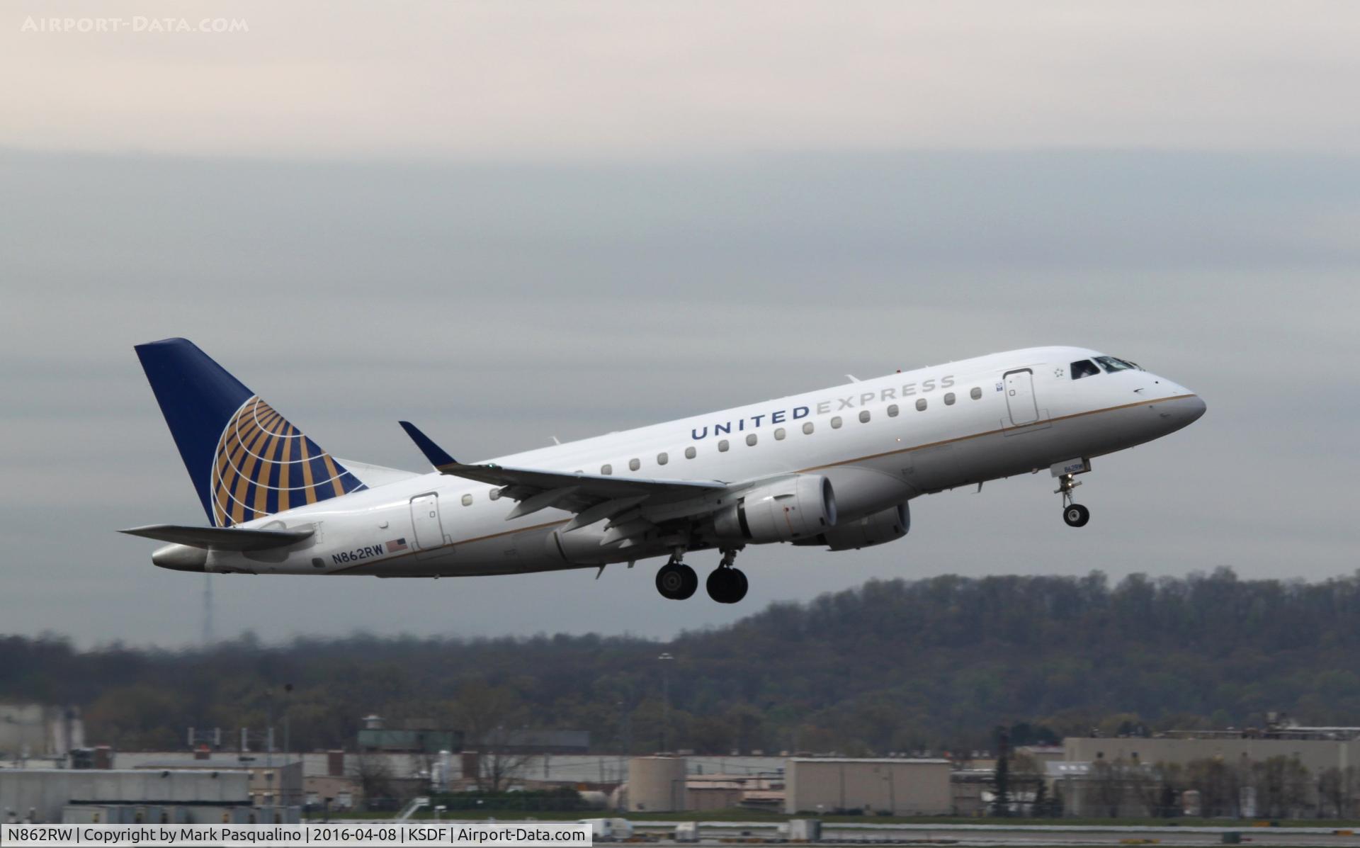 N862RW, 2005 Embraer 170SE (ERJ-170-100SE) C/N 17000098, ERJ 170-100 SE