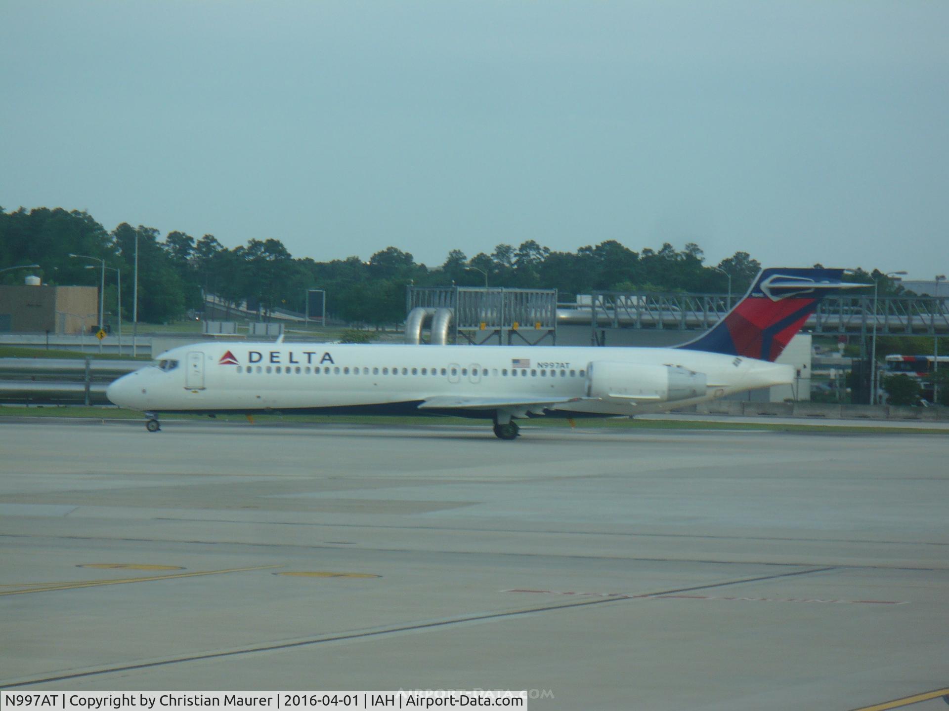 N997AT, 2002 Boeing 717-200 C/N 55141, Boeing 717-200