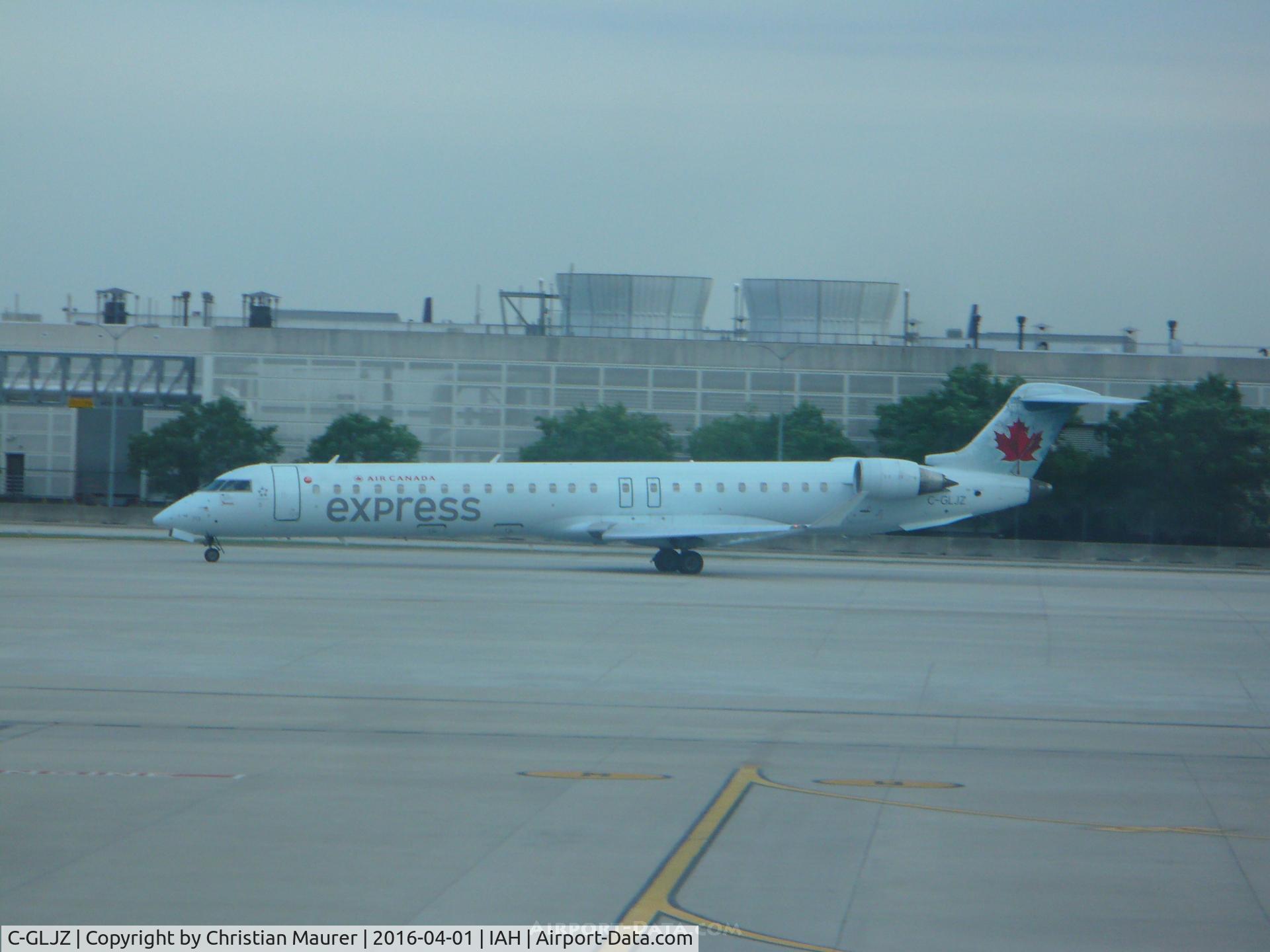 C-GLJZ, 2005 Canadair CRJ-705ER (CL-600-2D15) Regional Jet C/N 15051, CRJ-705ER