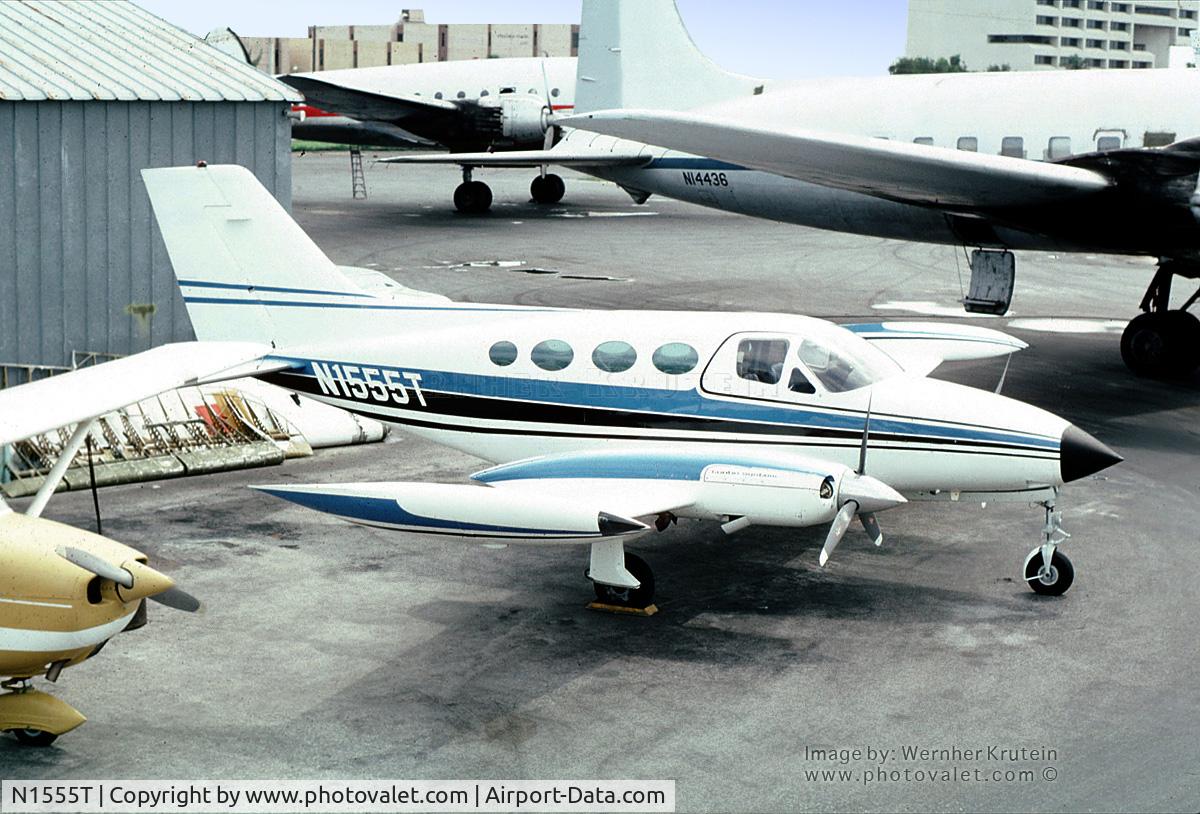 N1555T, 1972 Cessna 414 Chancellor C/N 414-0270, N1555T resting