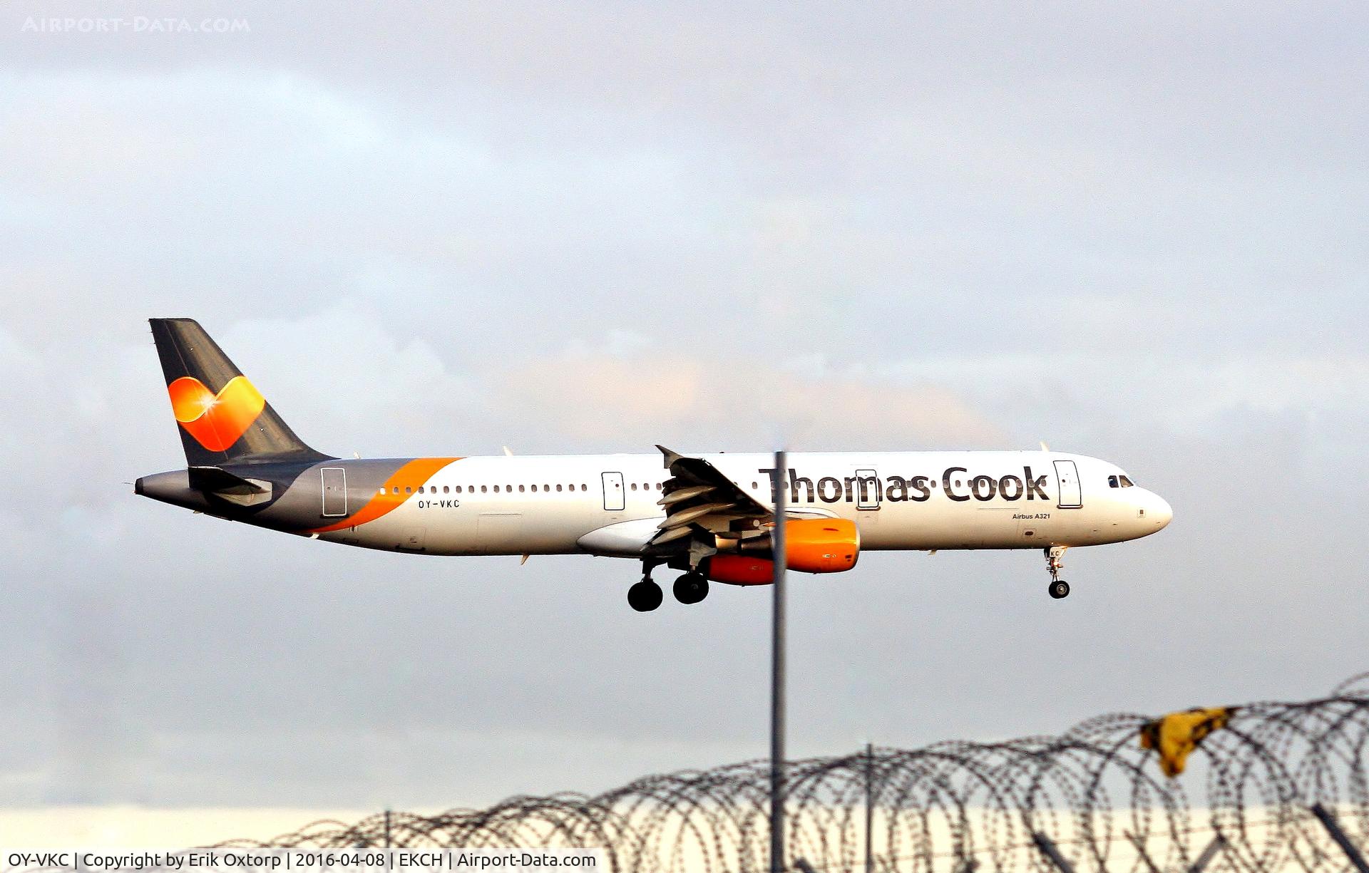 OY-VKC, 2003 Airbus A321-211 C/N 1932, OY-VKC in the latest Thomas Cook c/s. Landing rw 22L after a flight from LPA