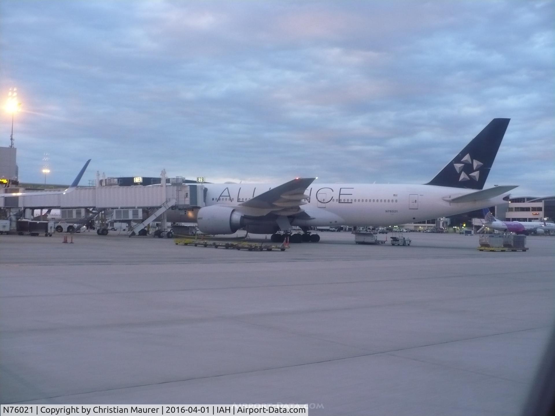 N76021, 2010 Boeing 777-224 C/N 39776, Star Alliance United 777-224ER
