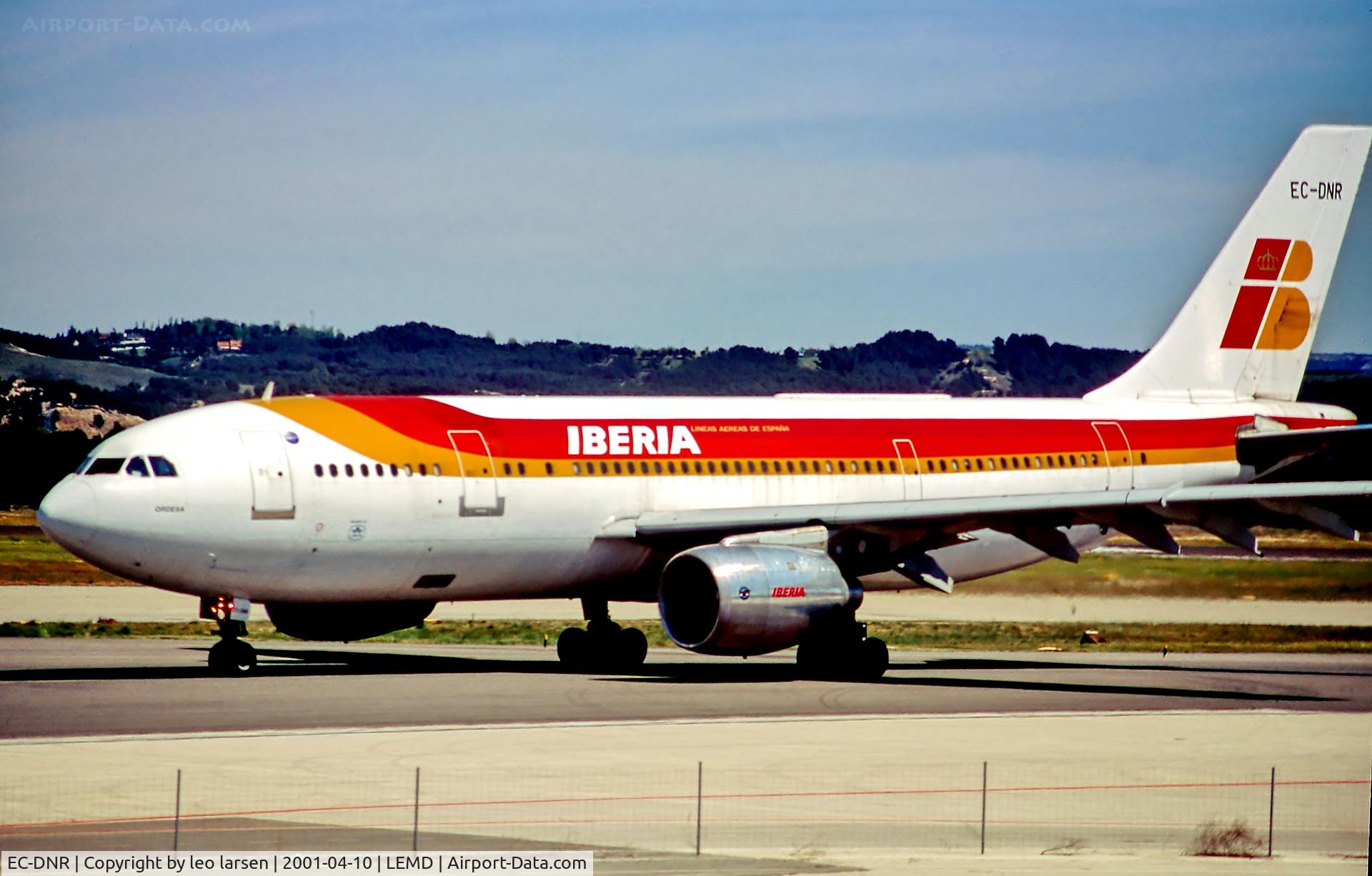 EC-DNR, 1982 Airbus A300B4-120 C/N 170, Madrid 10.4.01