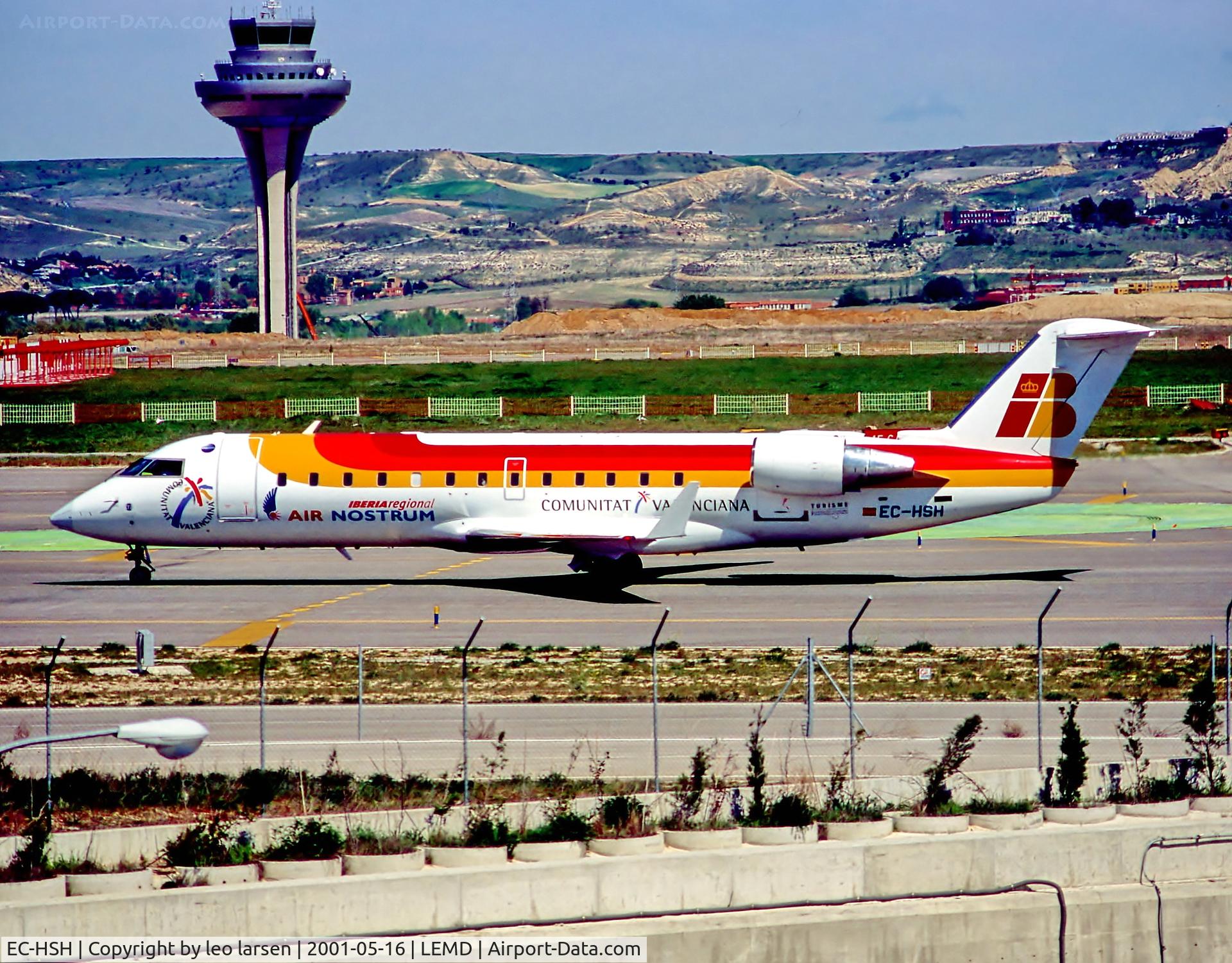 EC-HSH, 2000 Canadair CRJ-200ER (CL-600-2B19) C/N 7466, Madrid 16.5.01