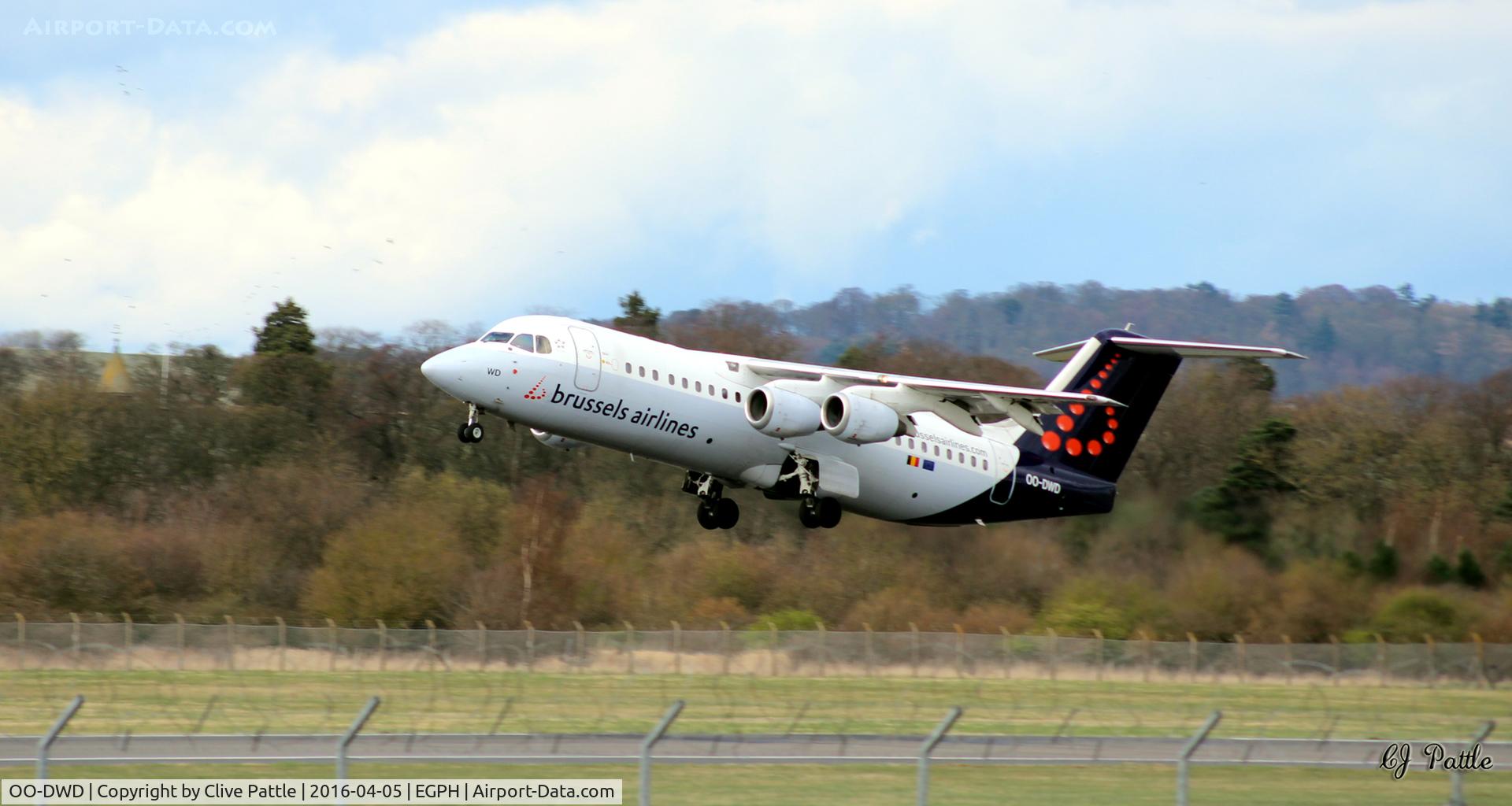 OO-DWD, 1998 British Aerospace Avro 146-RJ100 C/N E3324, EGPH/EDI Edinburgh departure