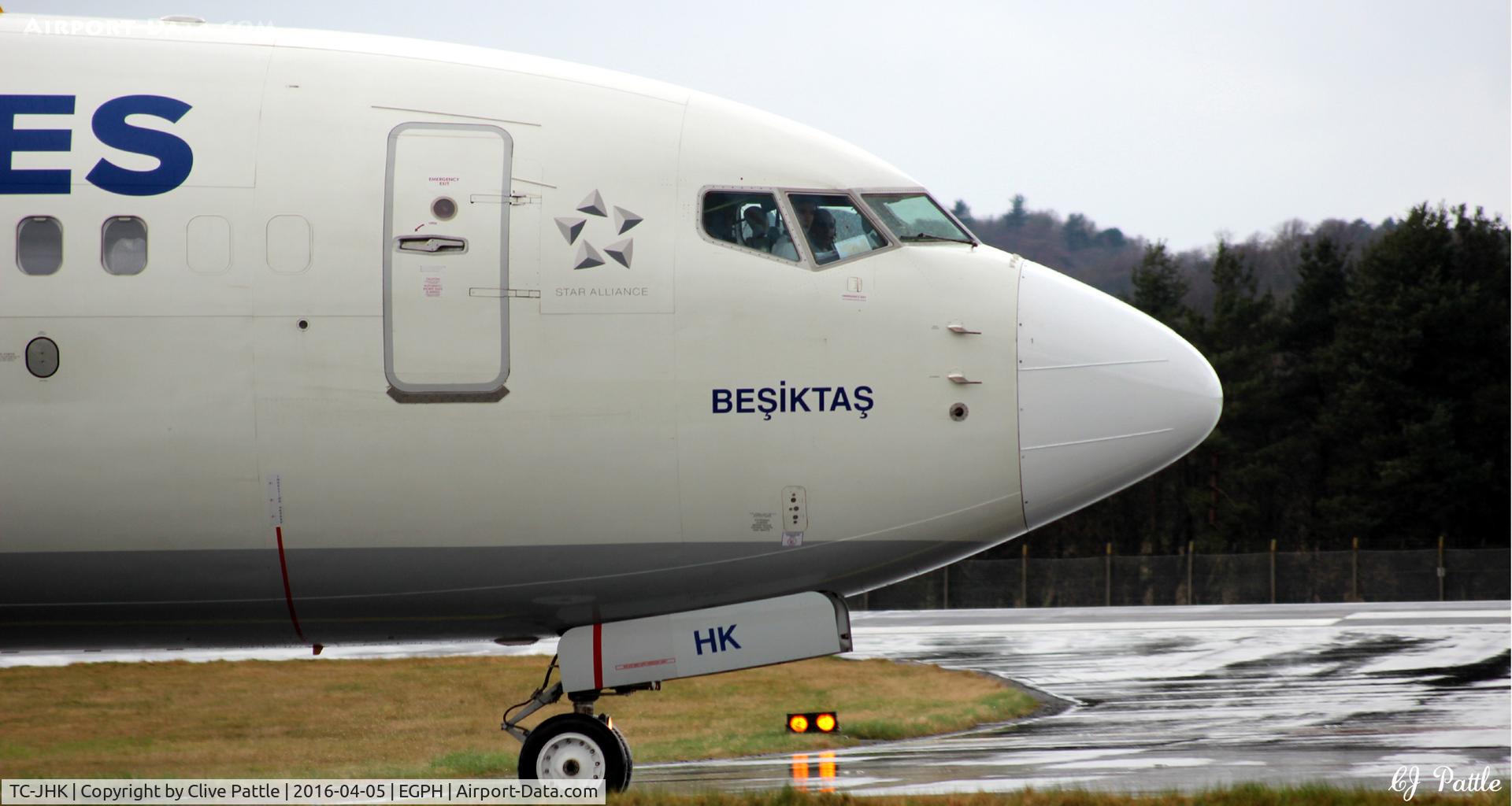 TC-JHK, 2011 Boeing 737-8F2 C/N 40975, EGPH/EDI Edinburgh arrival - nose details