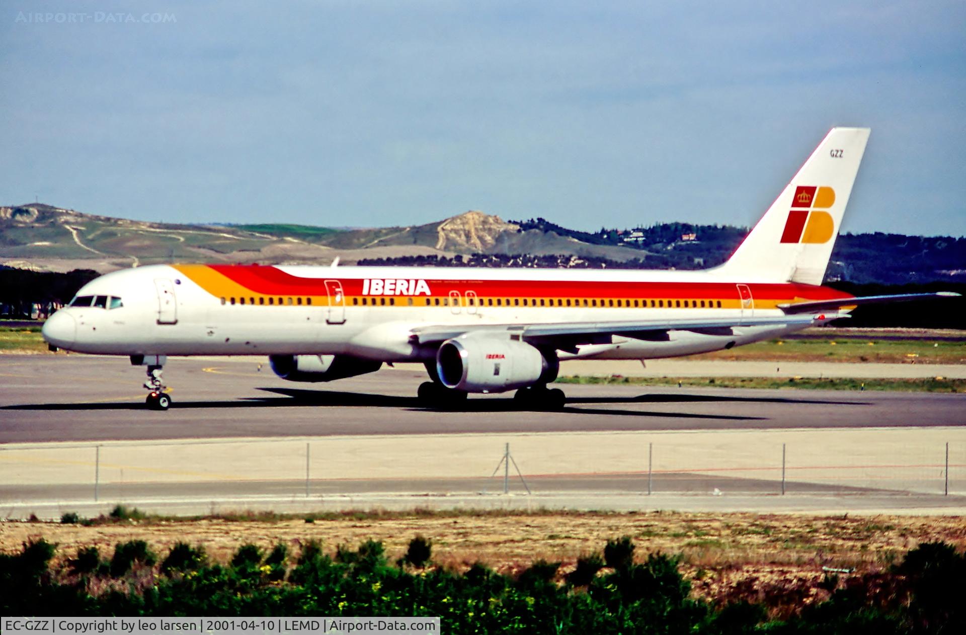 EC-GZZ, 1999 Boeing 757-256 C/N 26248, Madrid 10.4.01