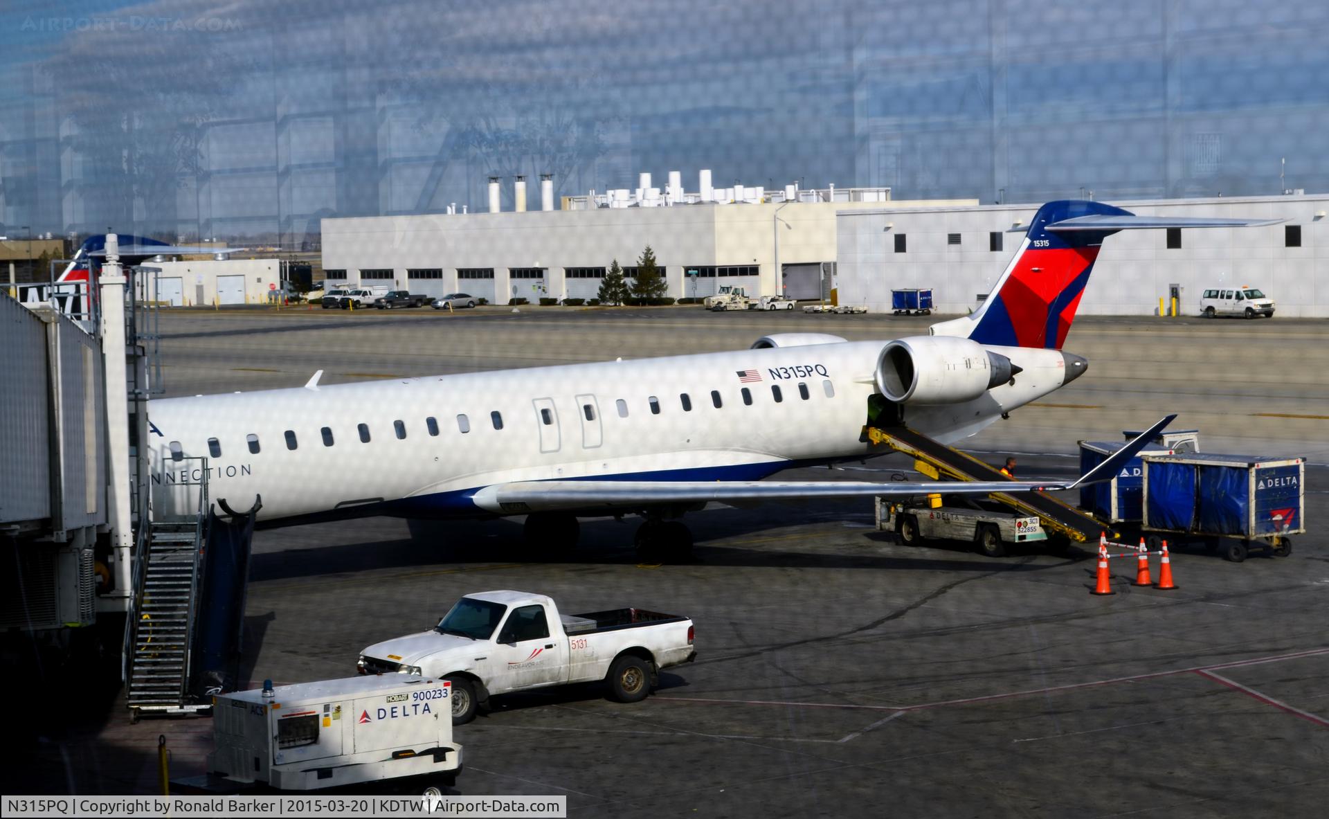 N315PQ, 2014 Bombardier CRJ-900LR (CL-600-2D24) C/N 15315, Gate A57 Detroit