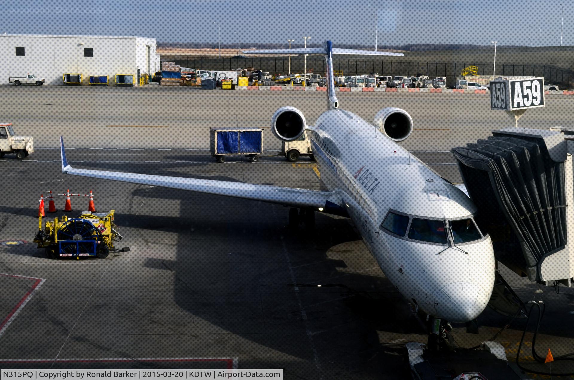 N315PQ, 2014 Bombardier CRJ-900LR (CL-600-2D24) C/N 15315, Gate A57 Detroit