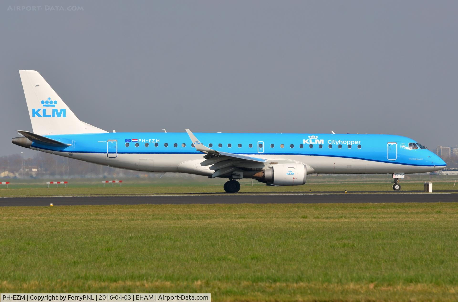 PH-EZM, 2010 Embraer 190LR (ERJ-190-100LR) C/N 19000338, Cityhopper ERJ190