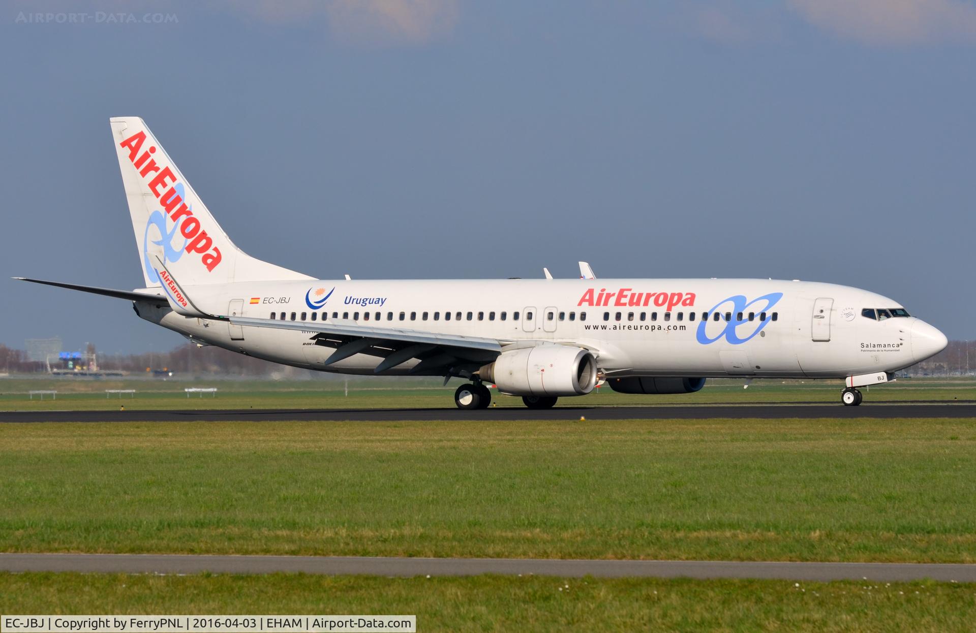 EC-JBJ, 2004 Boeing 737-8BK C/N 33972, Air Europa B738 from Madrid.