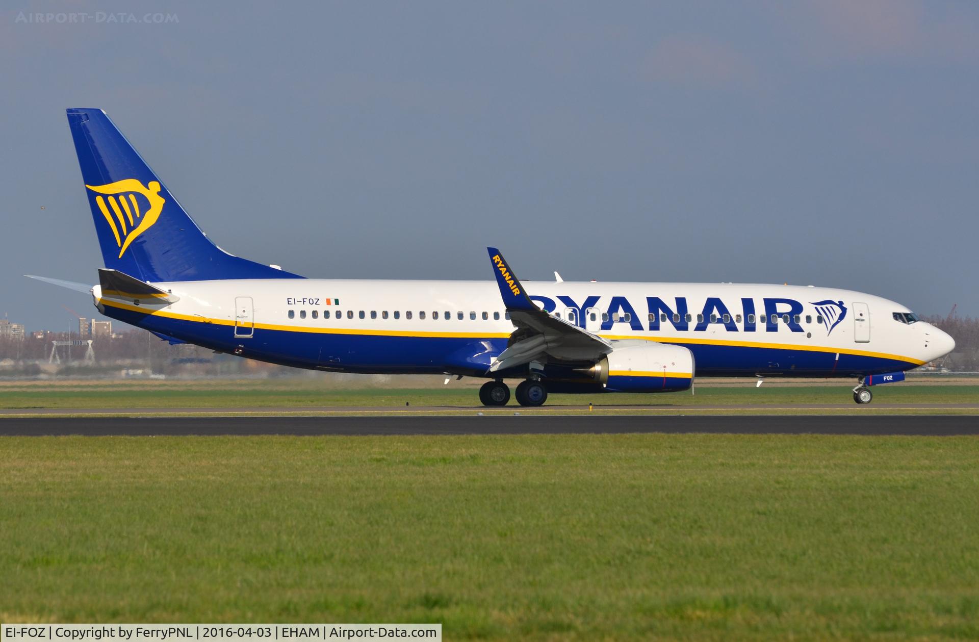 EI-FOZ, 2016 Boeing 737-8AS C/N 44731, B738 delivered to Ryanair 4 days before I took this picture.