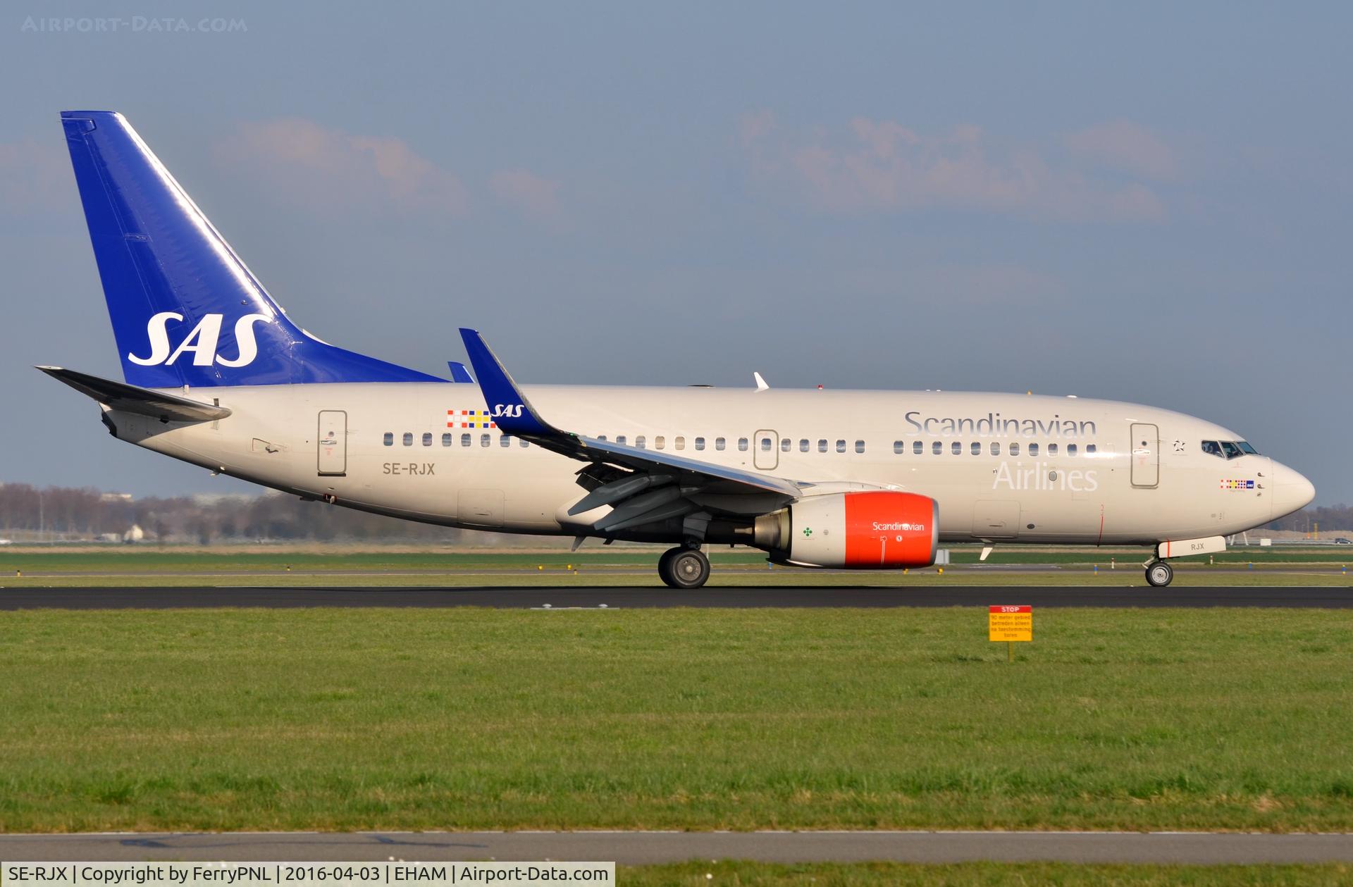 SE-RJX, 2007 Boeing 737-76N C/N 34754, SAS B737 in AMS